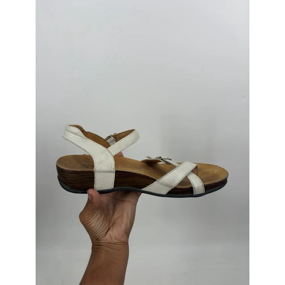 SAS Women's Pampa Pearl White Patent Toe Loop Orthopedic Strappy Sandals 8.5 M